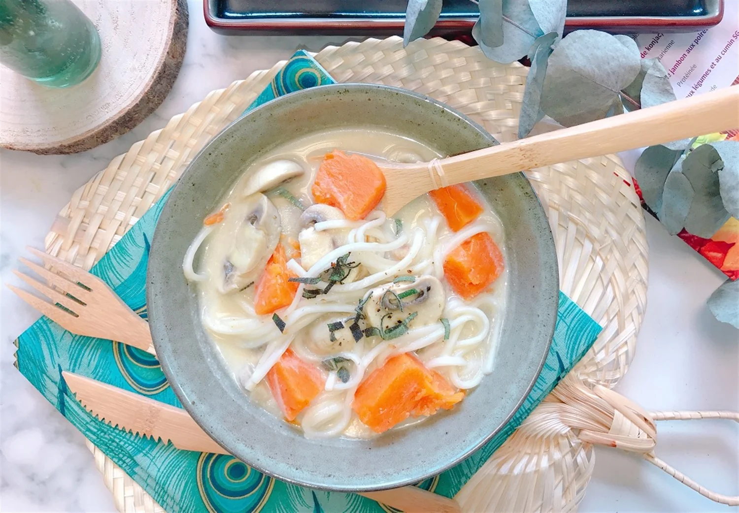 Tom kha with Somen noodles and vegetables, Thai basil