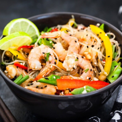 Recette simple d'un wok de crevettes aux légumes et aux noix de cajou